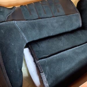 Tall Black UGG sz 8